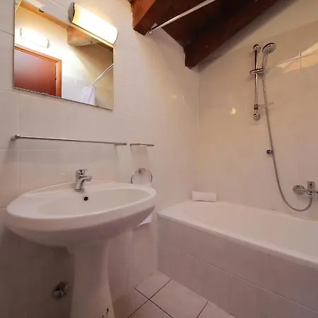Apartamento 3-bedroom Lake View Camelia 40 San Siro (Lombardy)