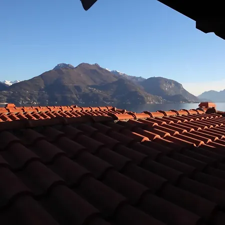 3-bedroom Lake View Camelia 40 * San Siro (Lombardy)